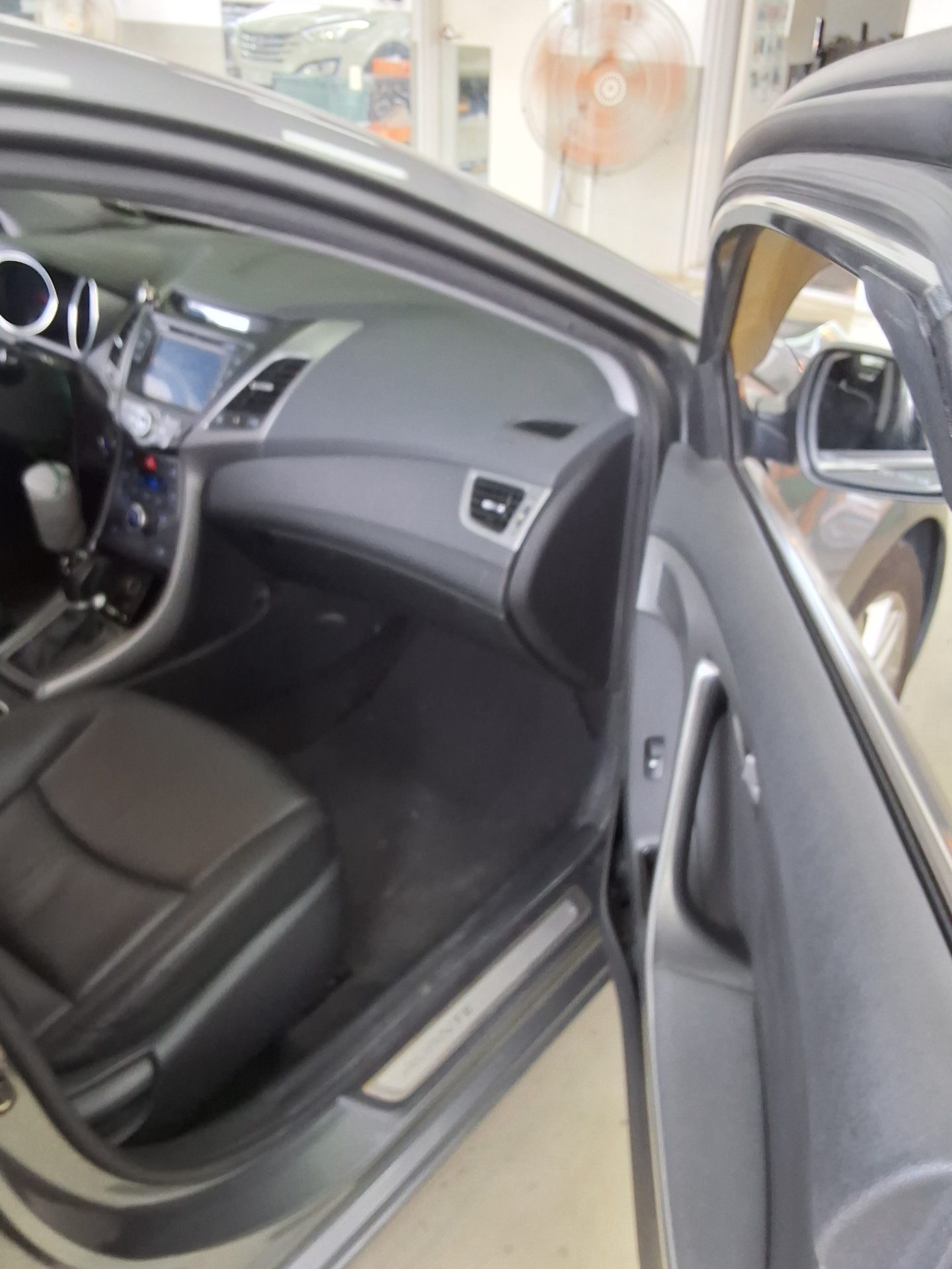 2016 - hyundai avante