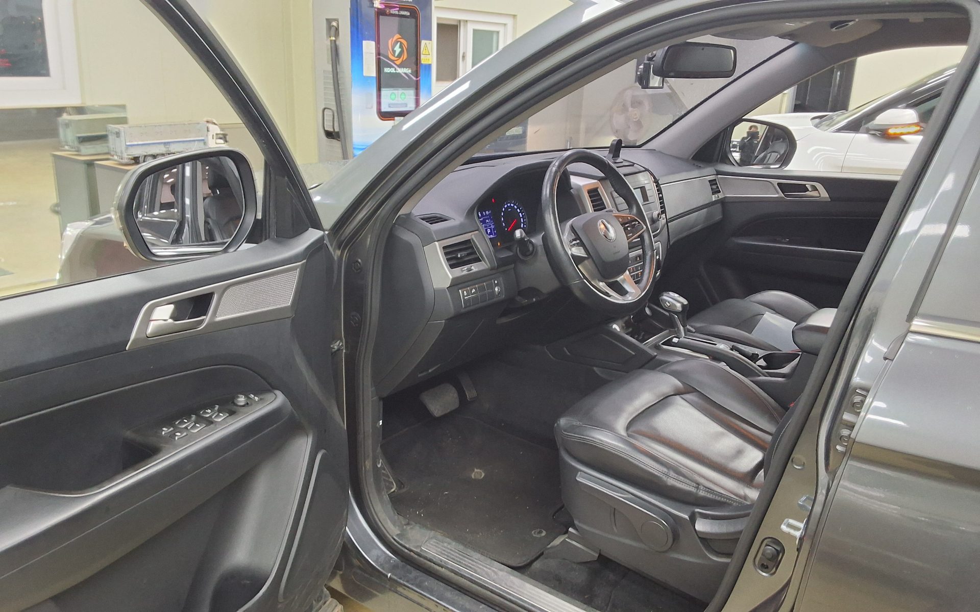 2019 - ssangyong rexton
