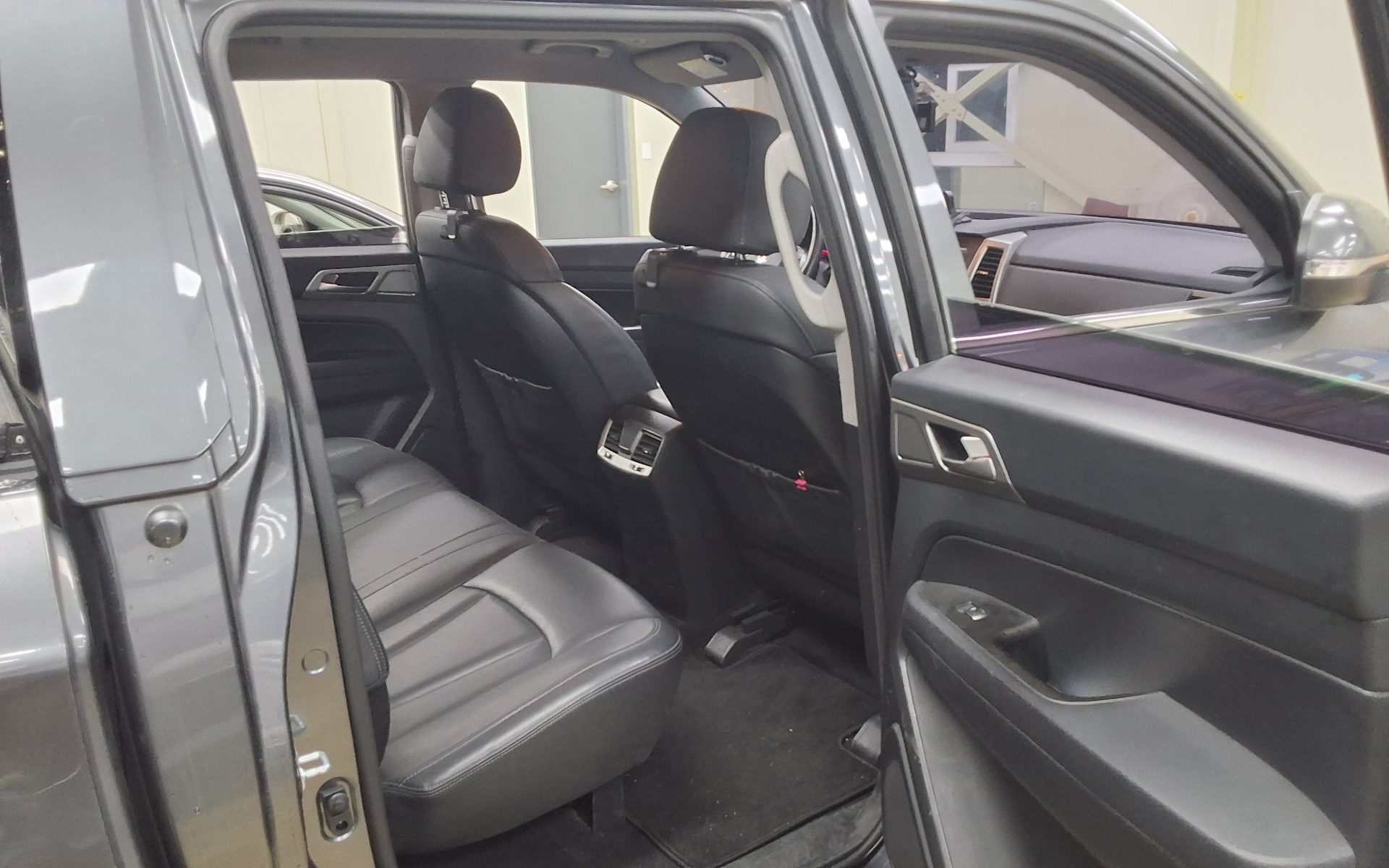 2019 - ssangyong rexton