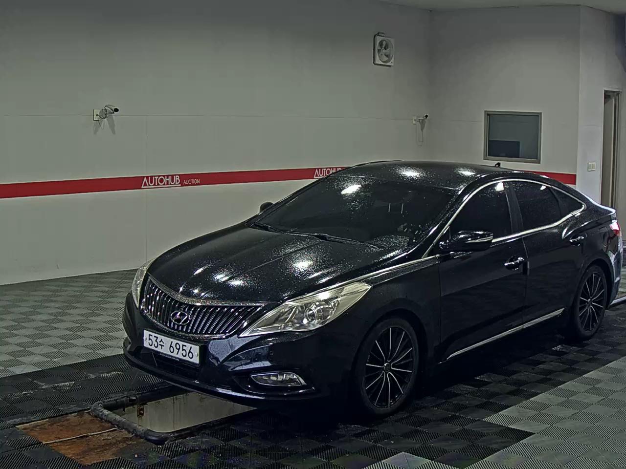 2012 - hyundai grandeur