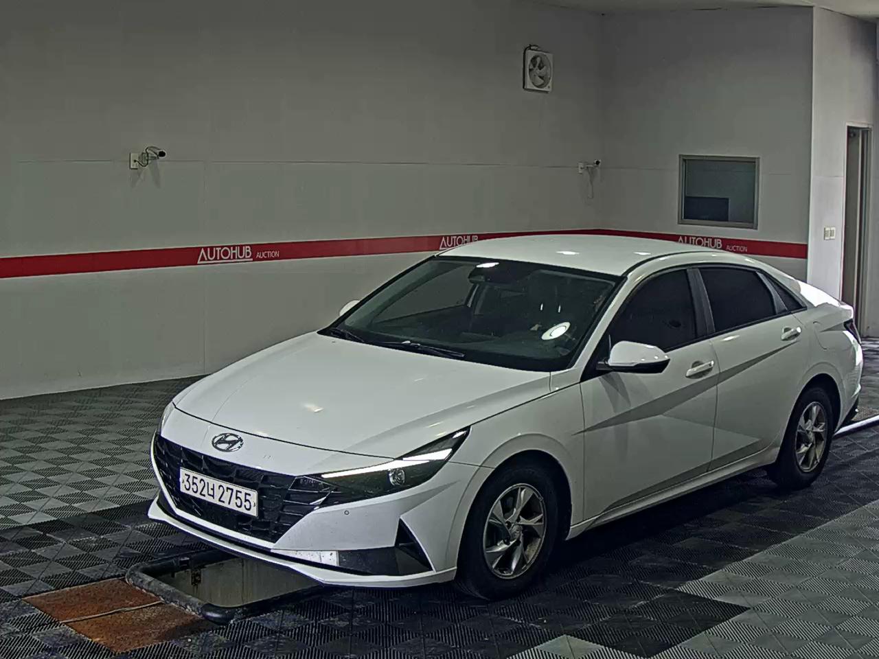 2021 - hyundai avante
