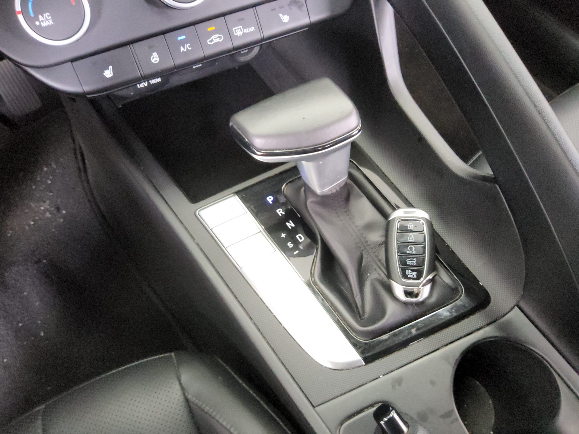 2021 - hyundai avante