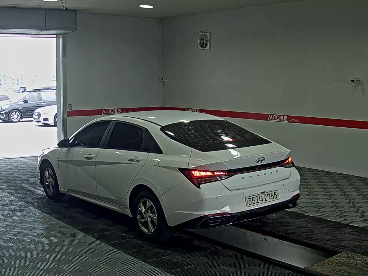 2021 - hyundai avante
