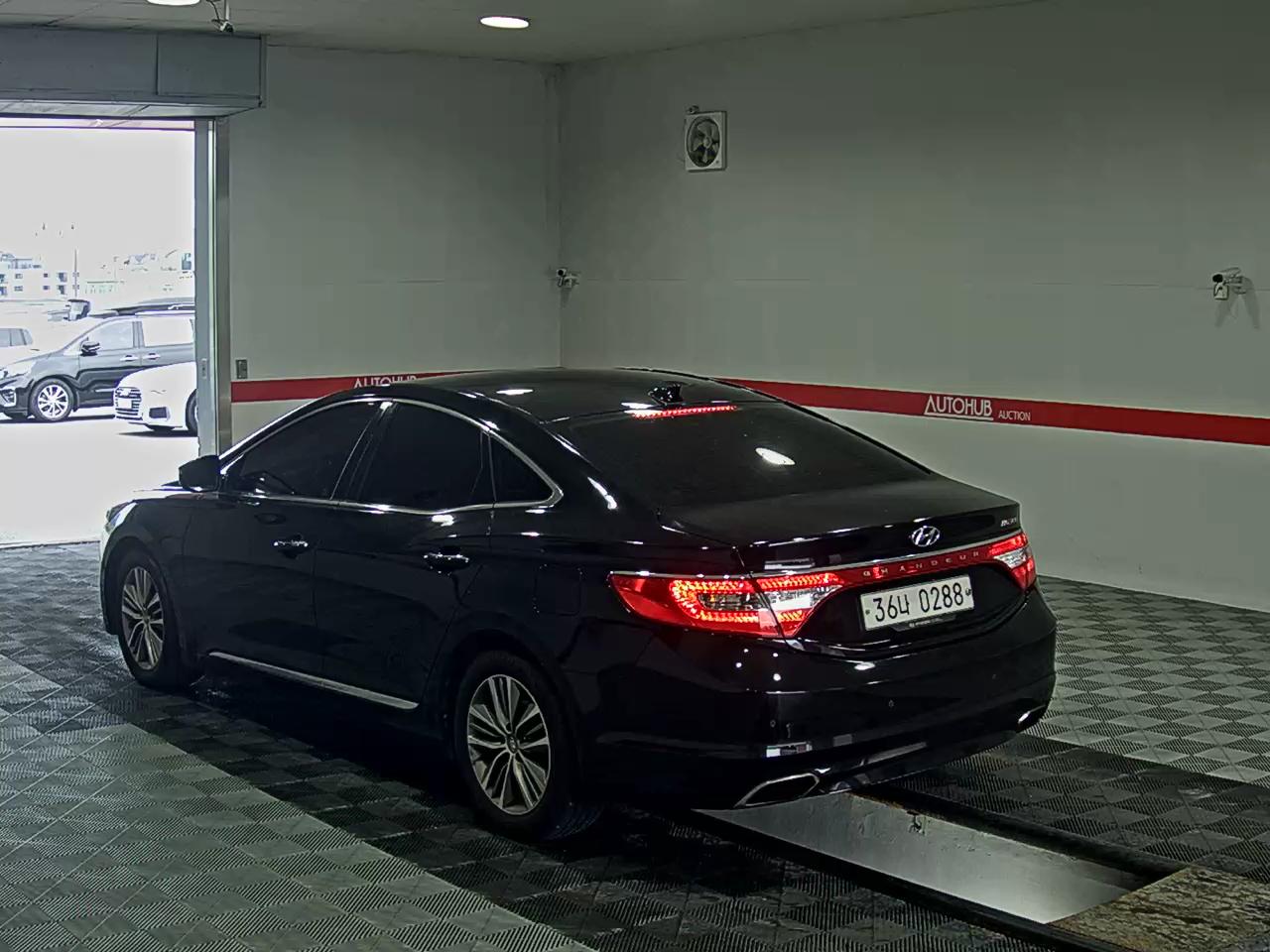 2017 - hyundai grandeur