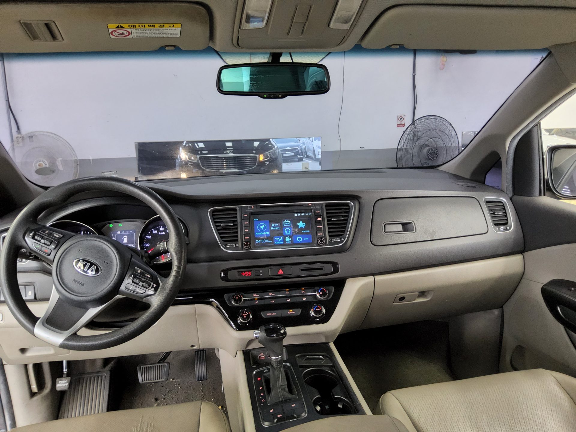 2016 - kia carnival