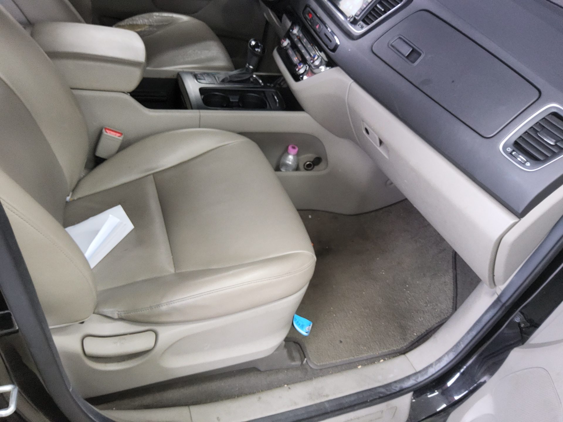 2016 - kia carnival