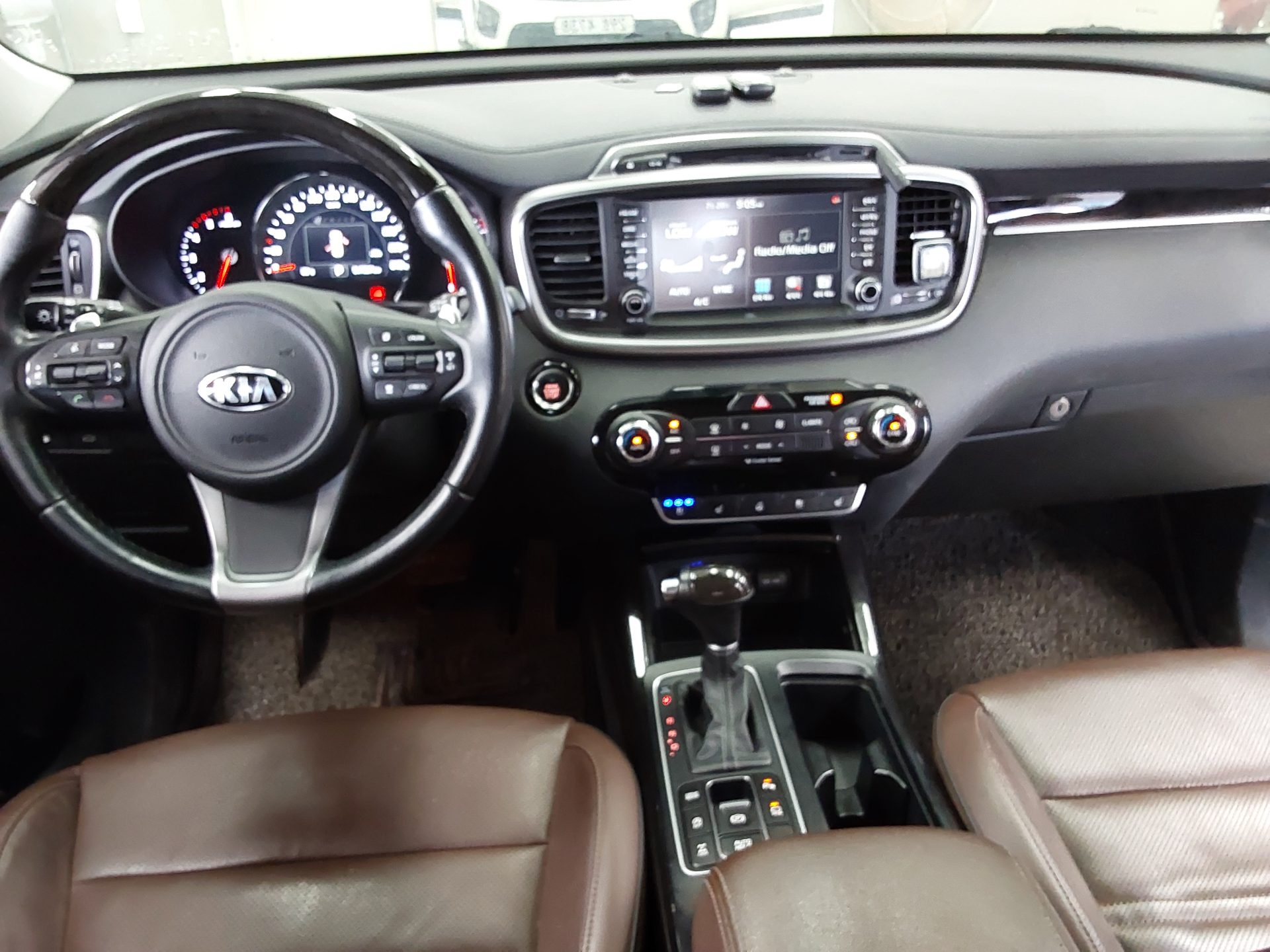 2016 - kia sorento