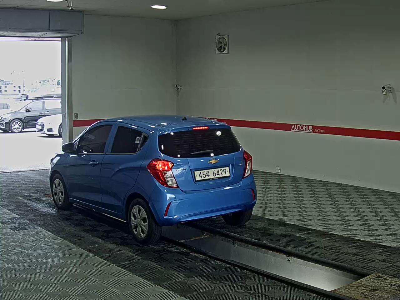 2017 - chevrolet spark