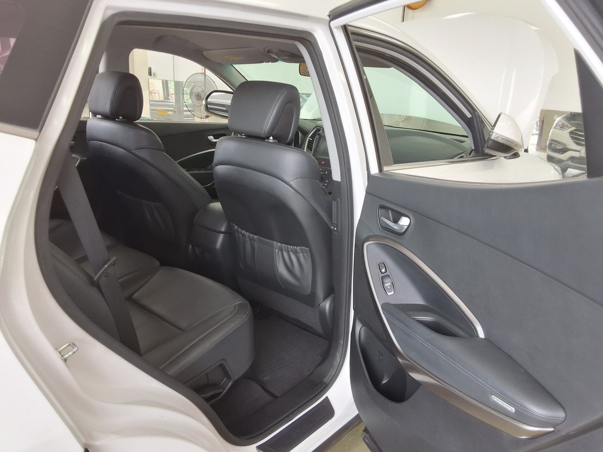 2016 - hyundai santa fe