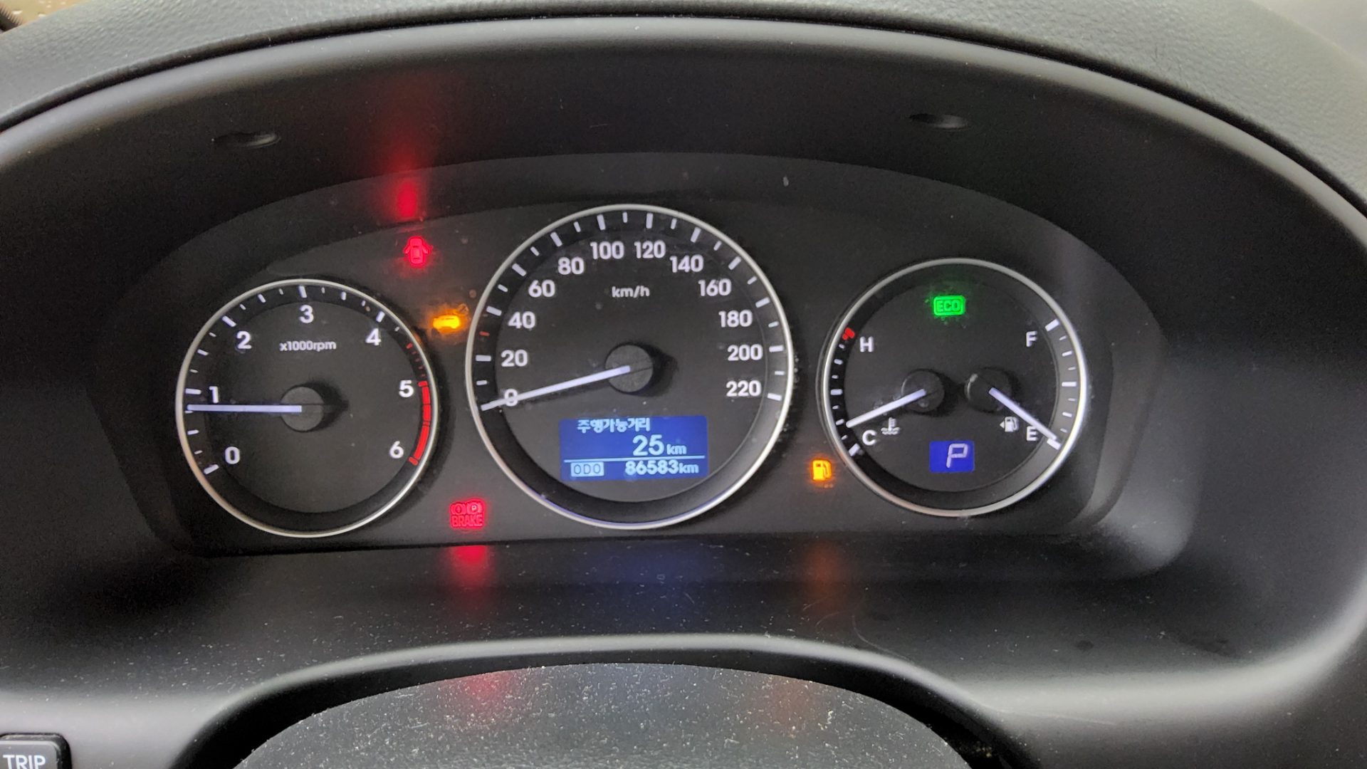 2021 - hyundai grand starex