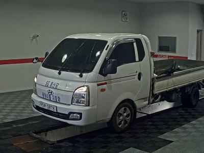 HYUNDAI PORTER II SUPER CAB EXTRA WHEELBASE