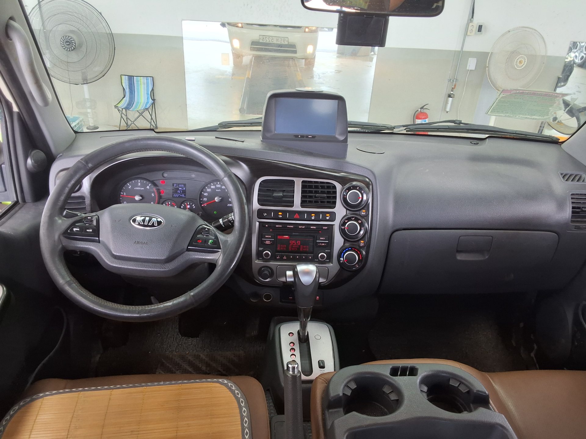 2019 - kia bongo