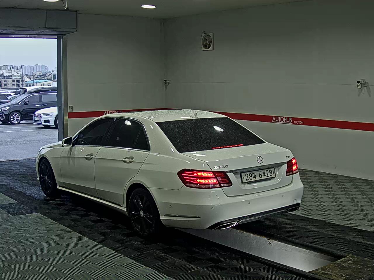2014 - mercedes-benz e220