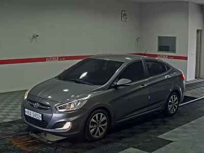 HYUNDAI ACCENT VVT