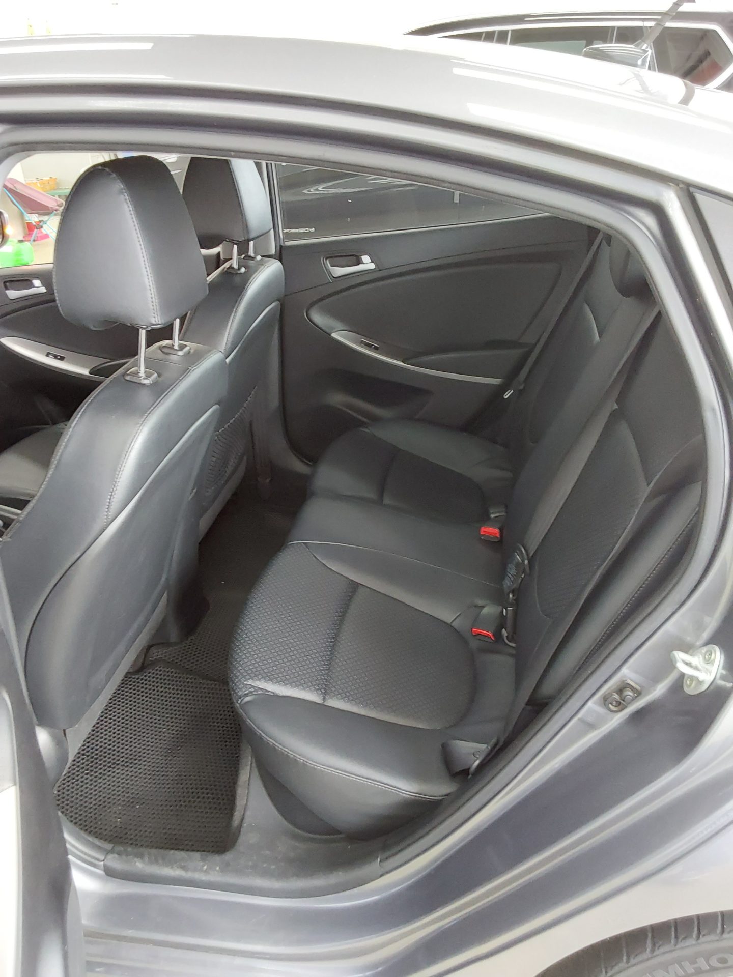 2015 - hyundai accent