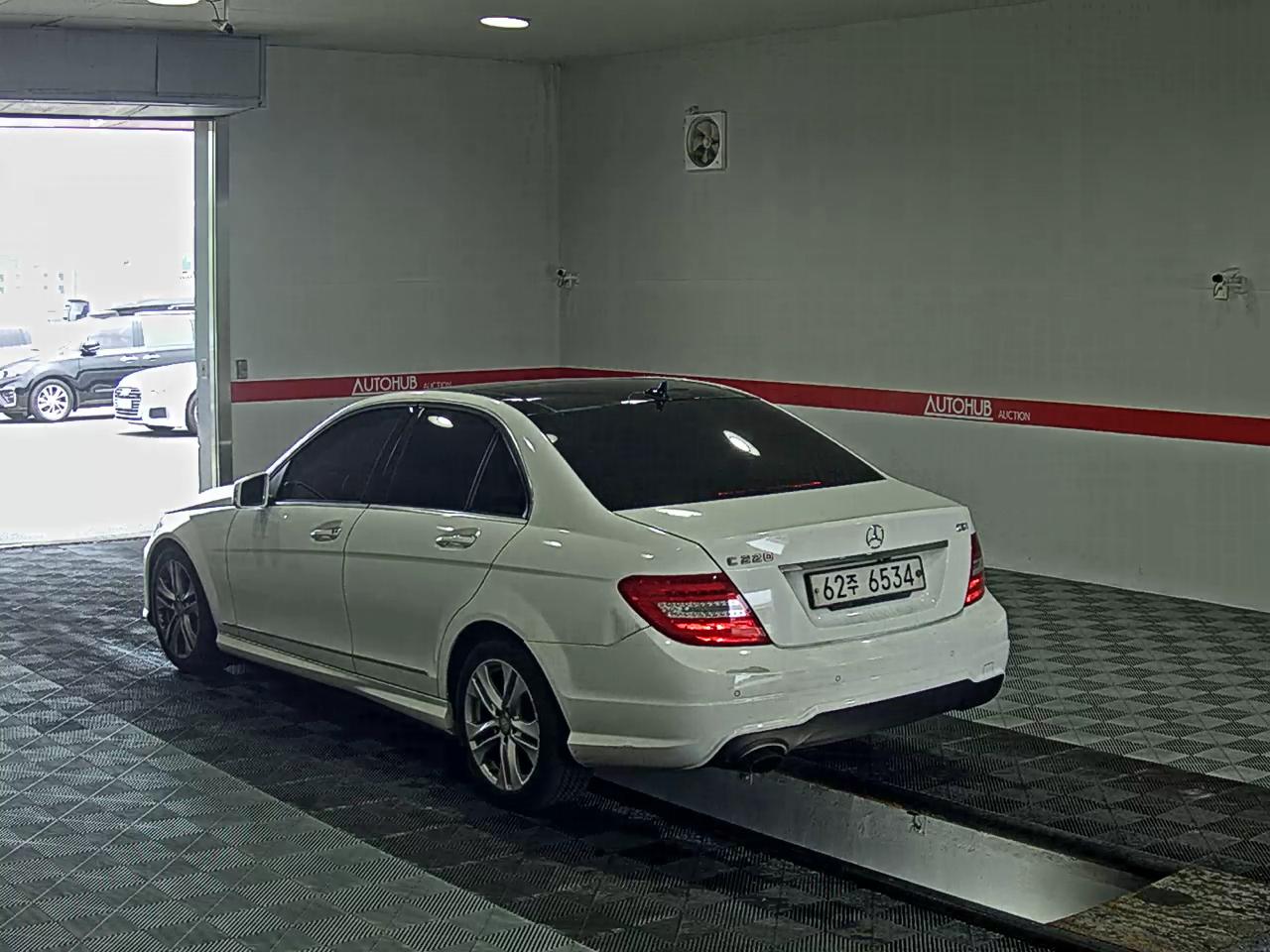 2013 - mercedes-benz c220