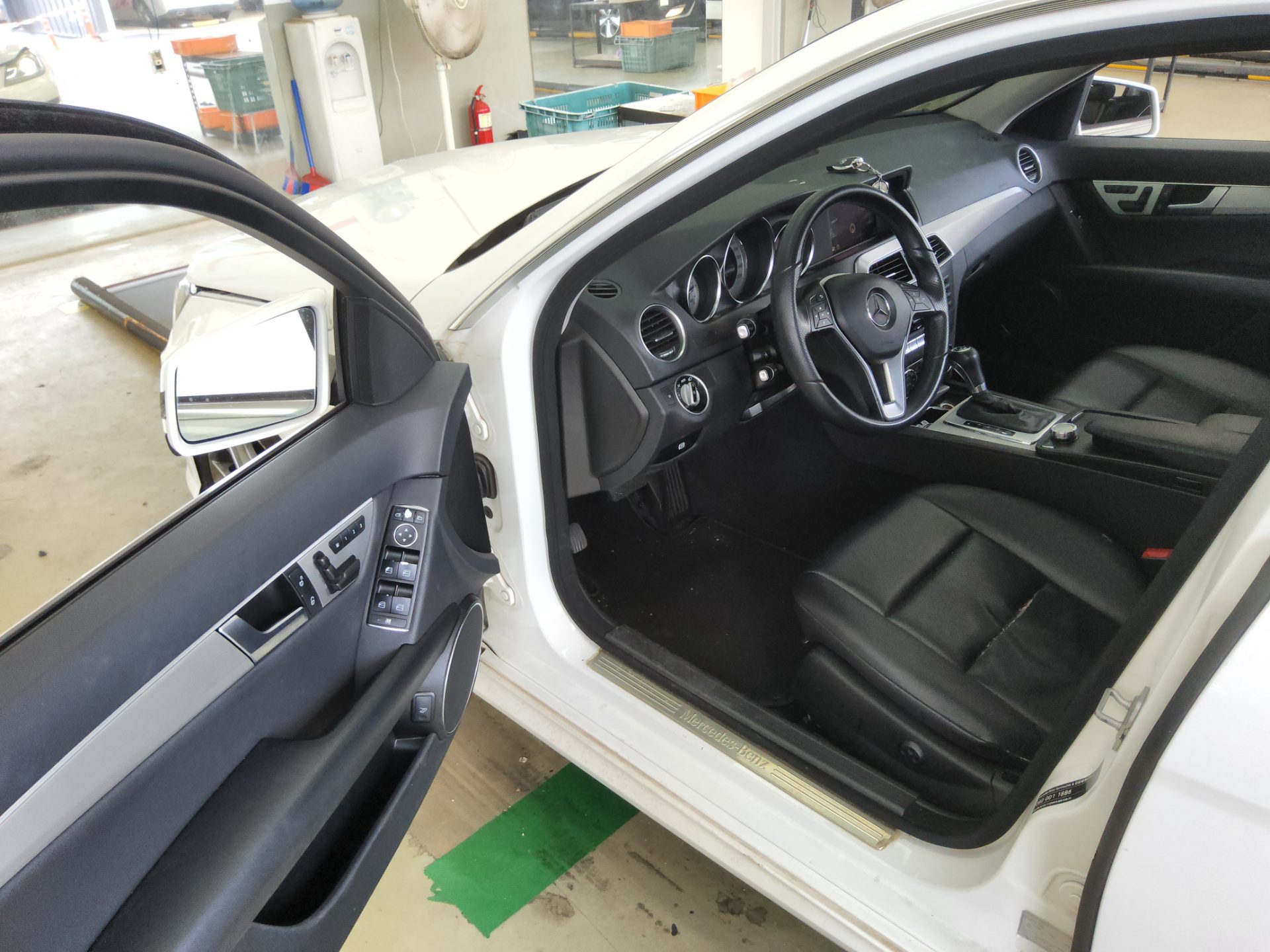 2013 - mercedes-benz c220