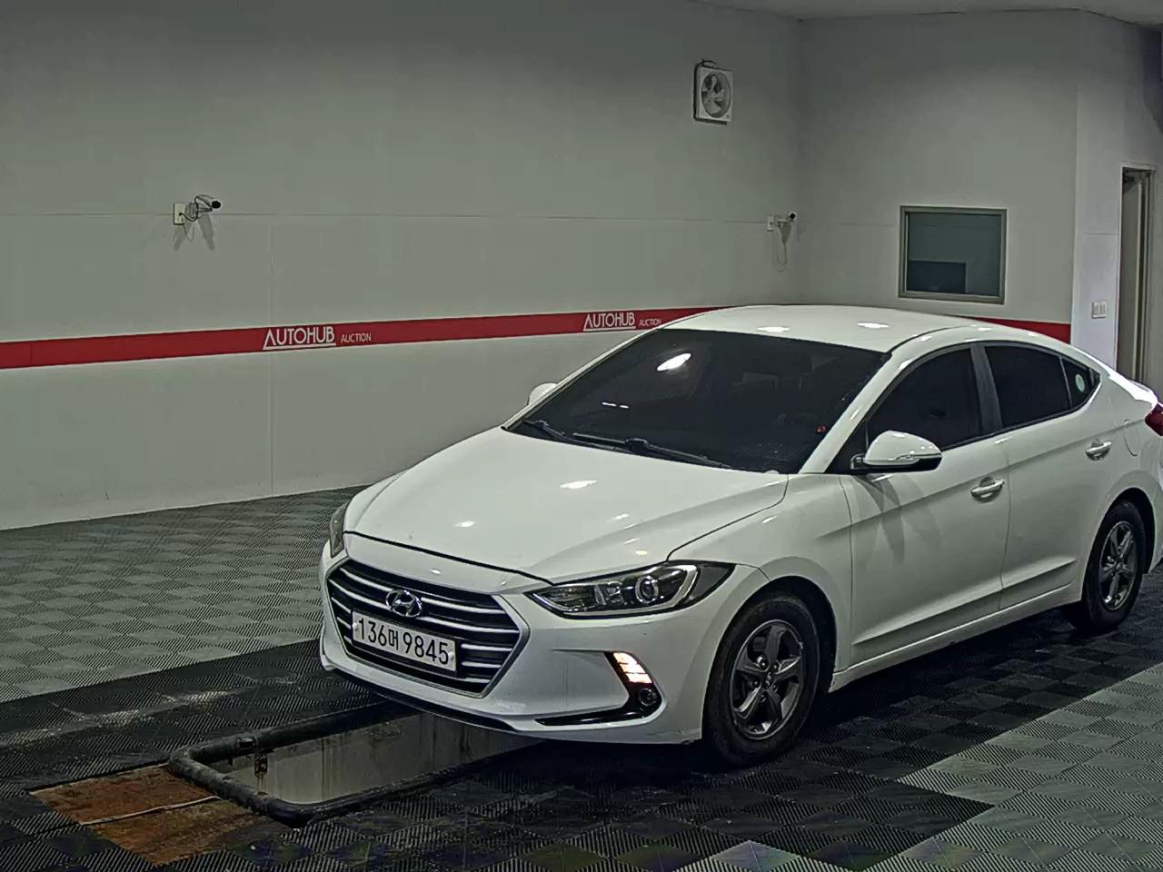 2017 - hyundai avante