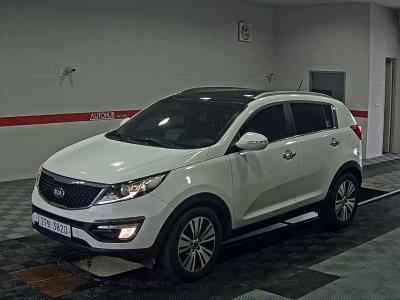 KIA SPORTAGE R
