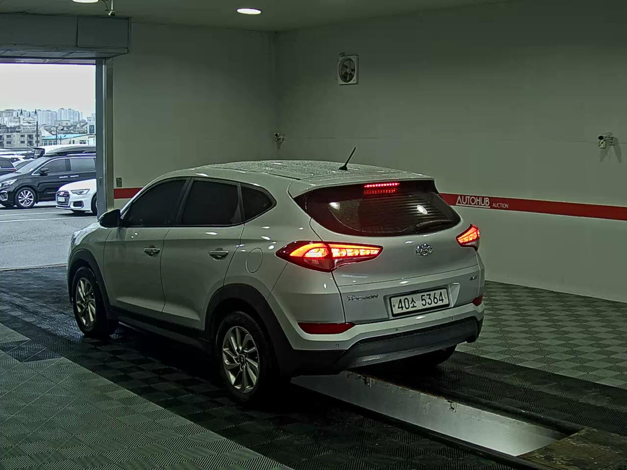 2016 - hyundai tucson