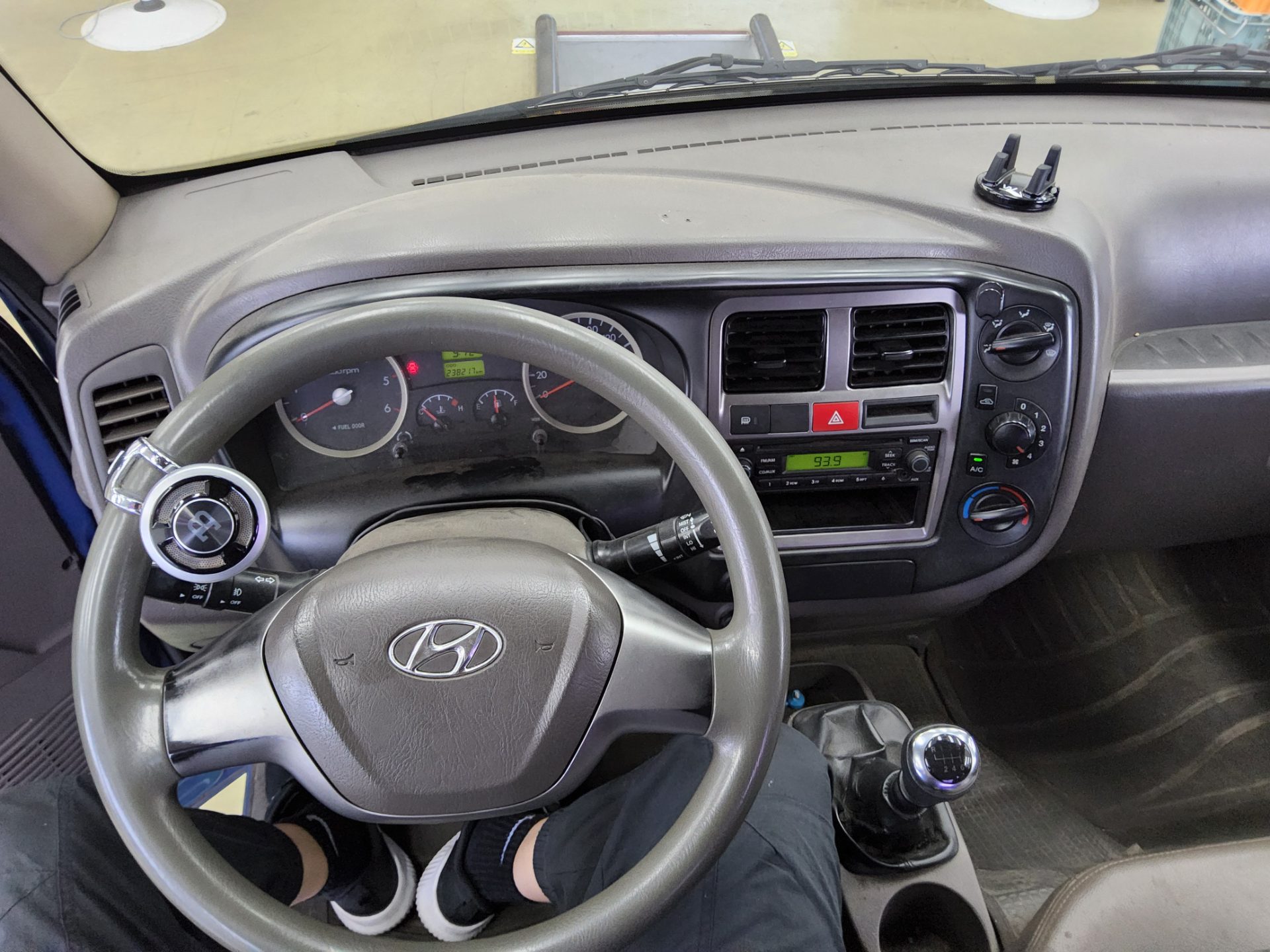 2014 - hyundai porter