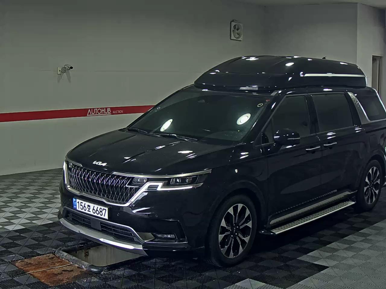 2022 - kia carnival