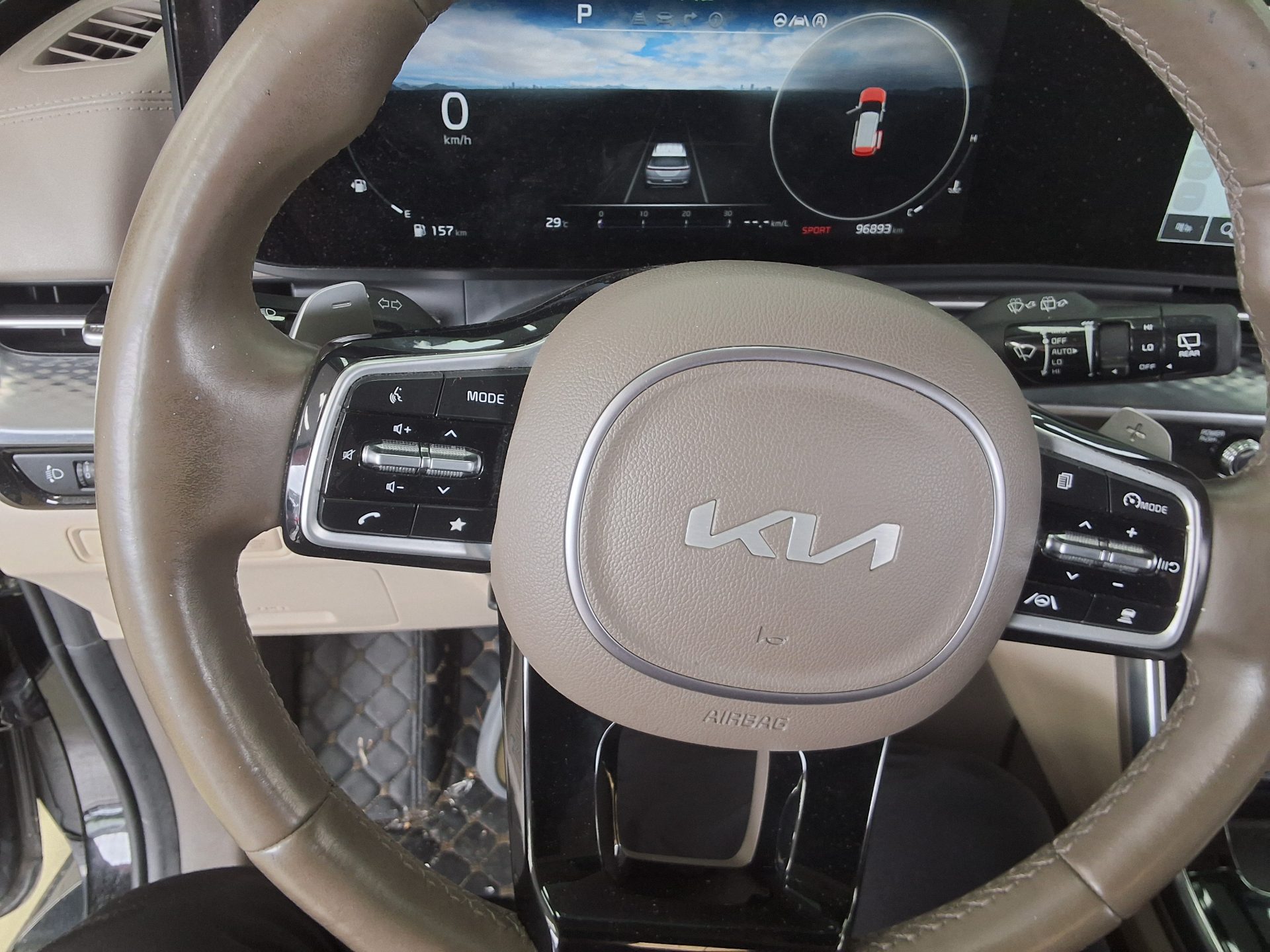 2022 - kia carnival