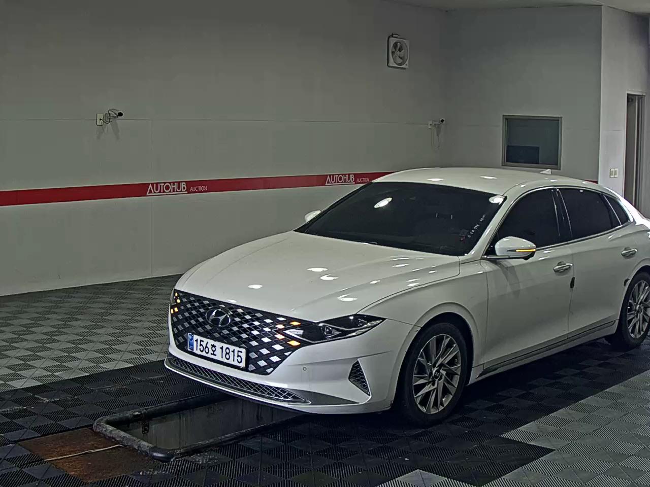 2021 - hyundai grandeur