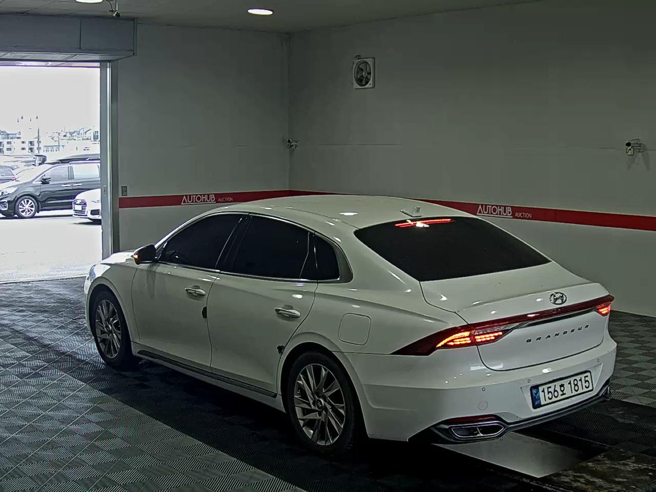 2021 - hyundai grandeur