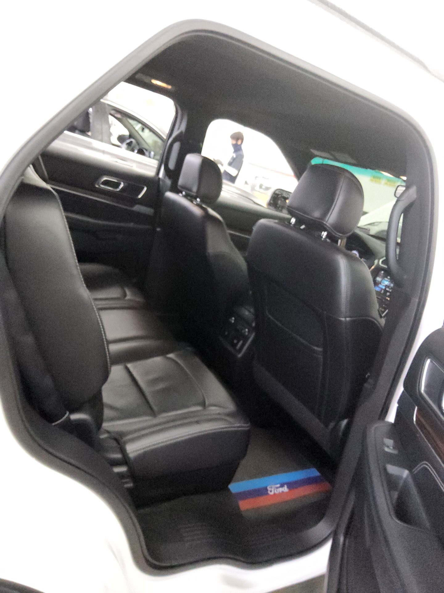 2017 - ford explorer