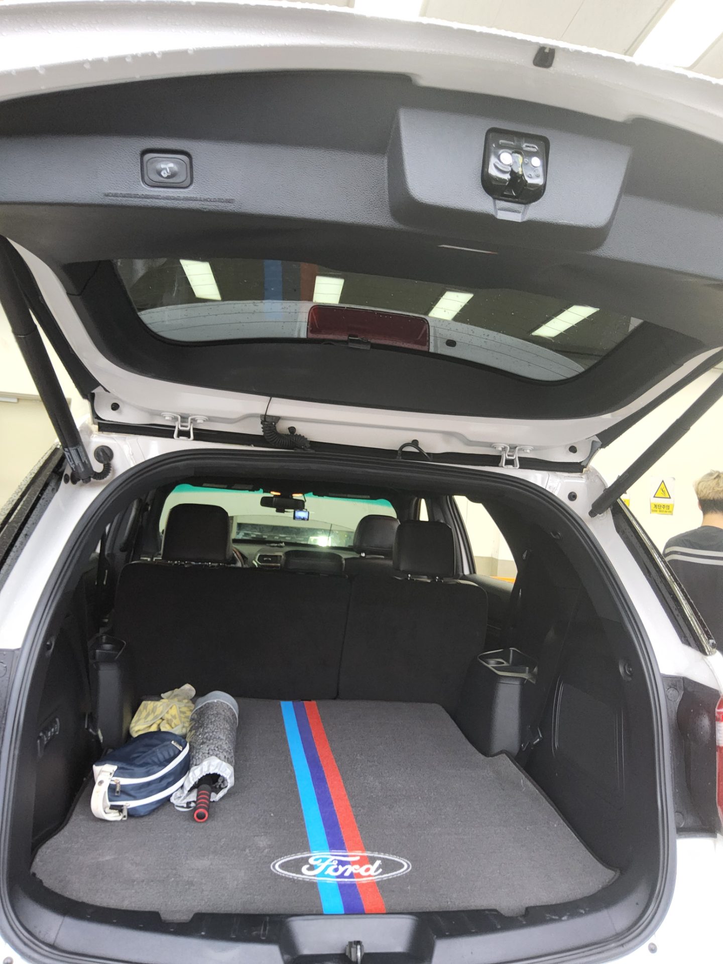 2017 - ford explorer
