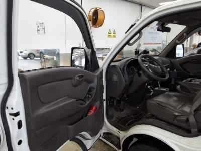 هيونداي Porter Ii Crdi غمارتين Extra طويل المدى Wheelbase Super 2015 CRDi طويل المدى