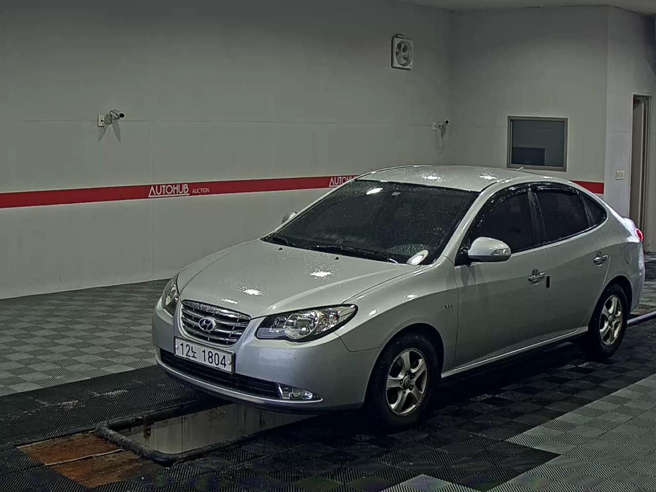 2010 - hyundai avante