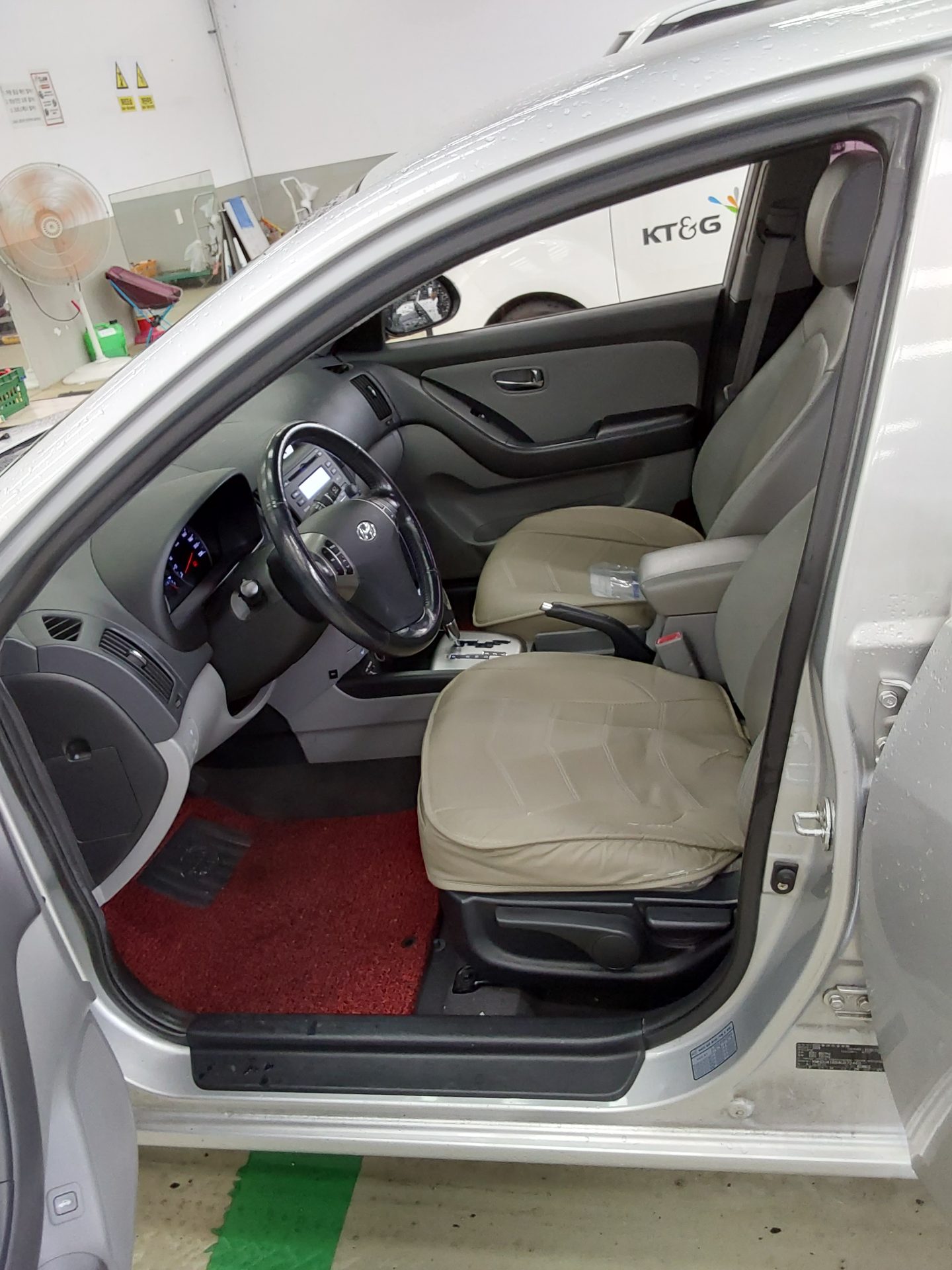2010 - hyundai avante