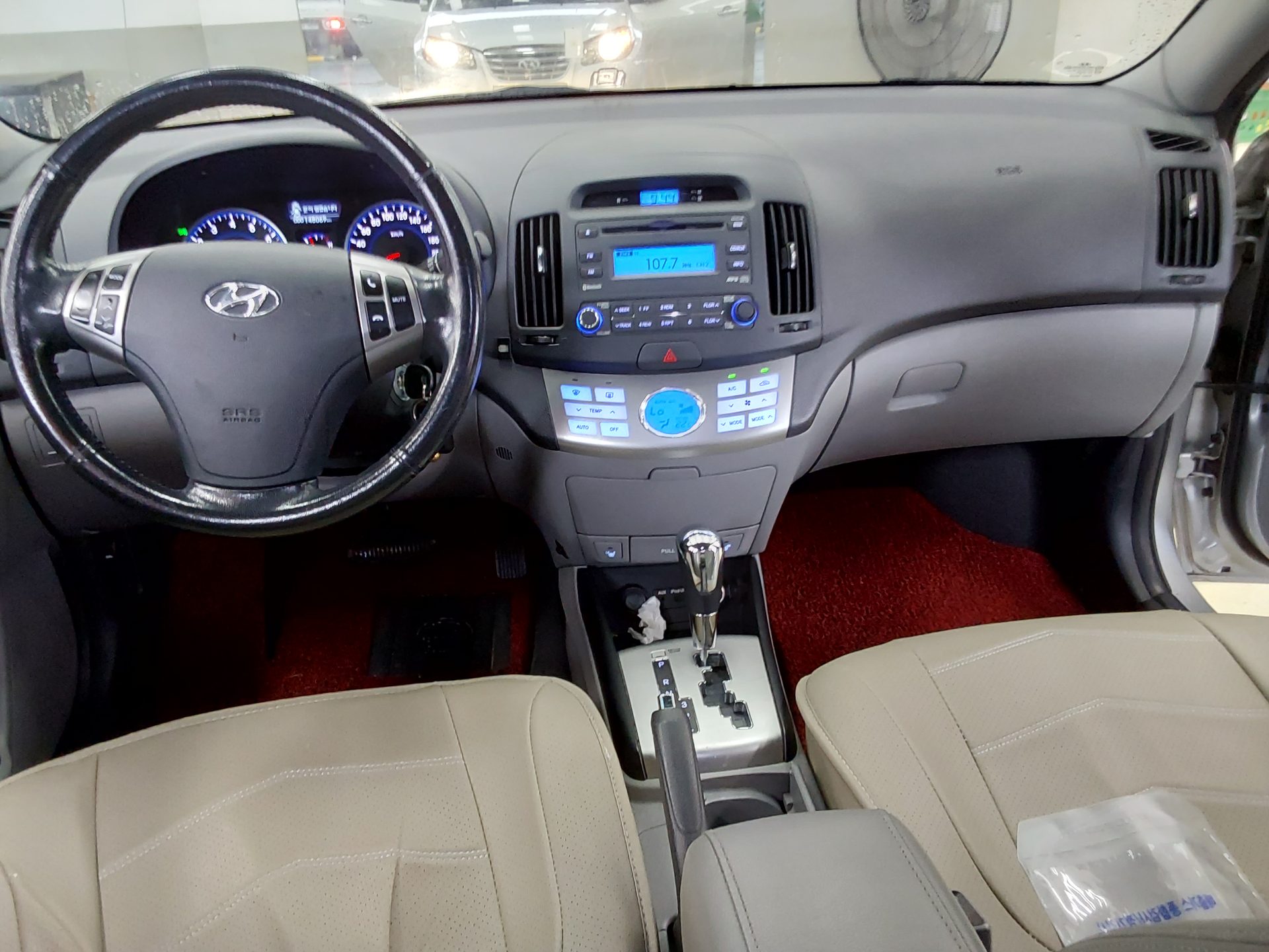 2010 - hyundai avante