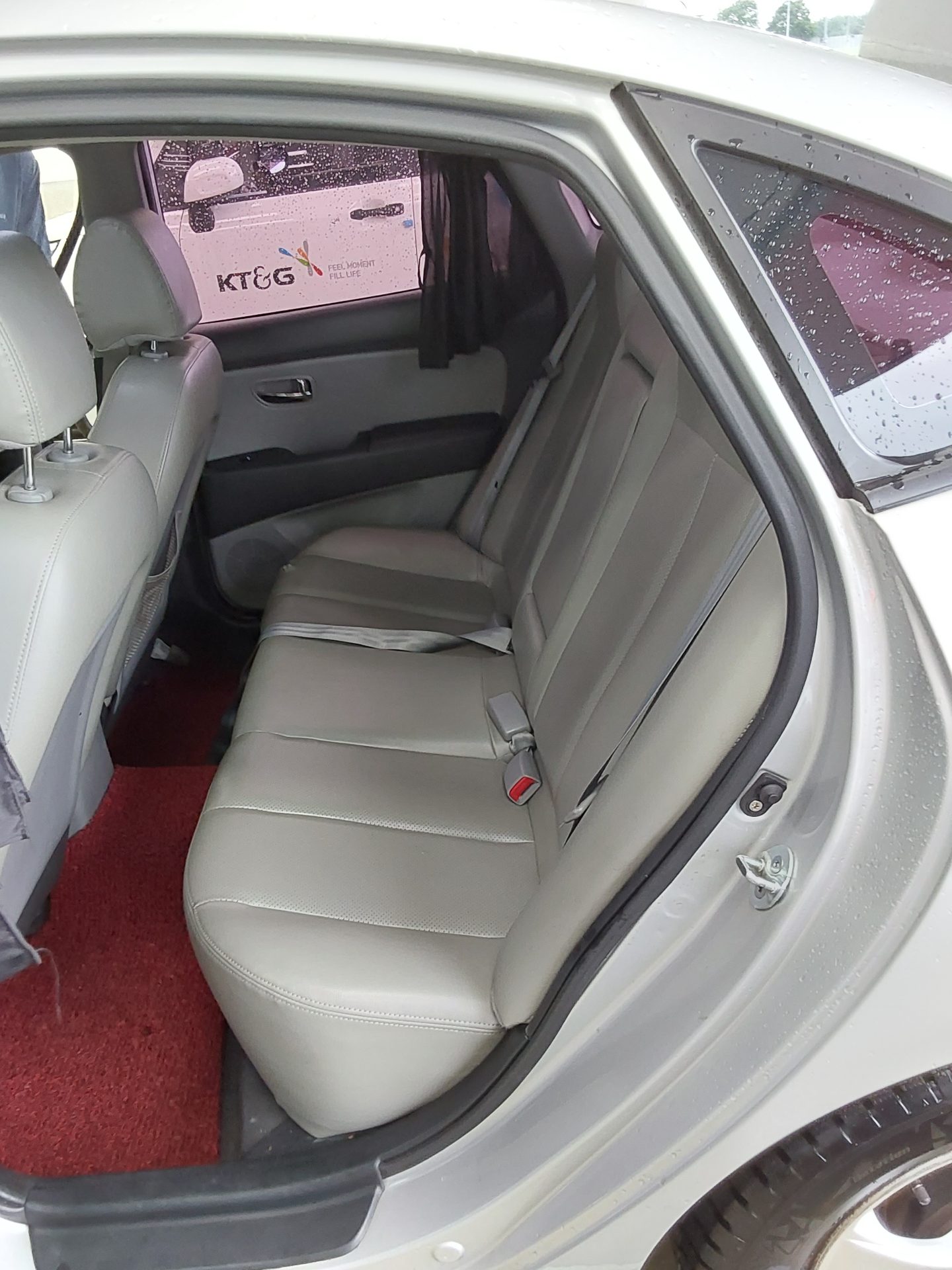 2010 - hyundai avante