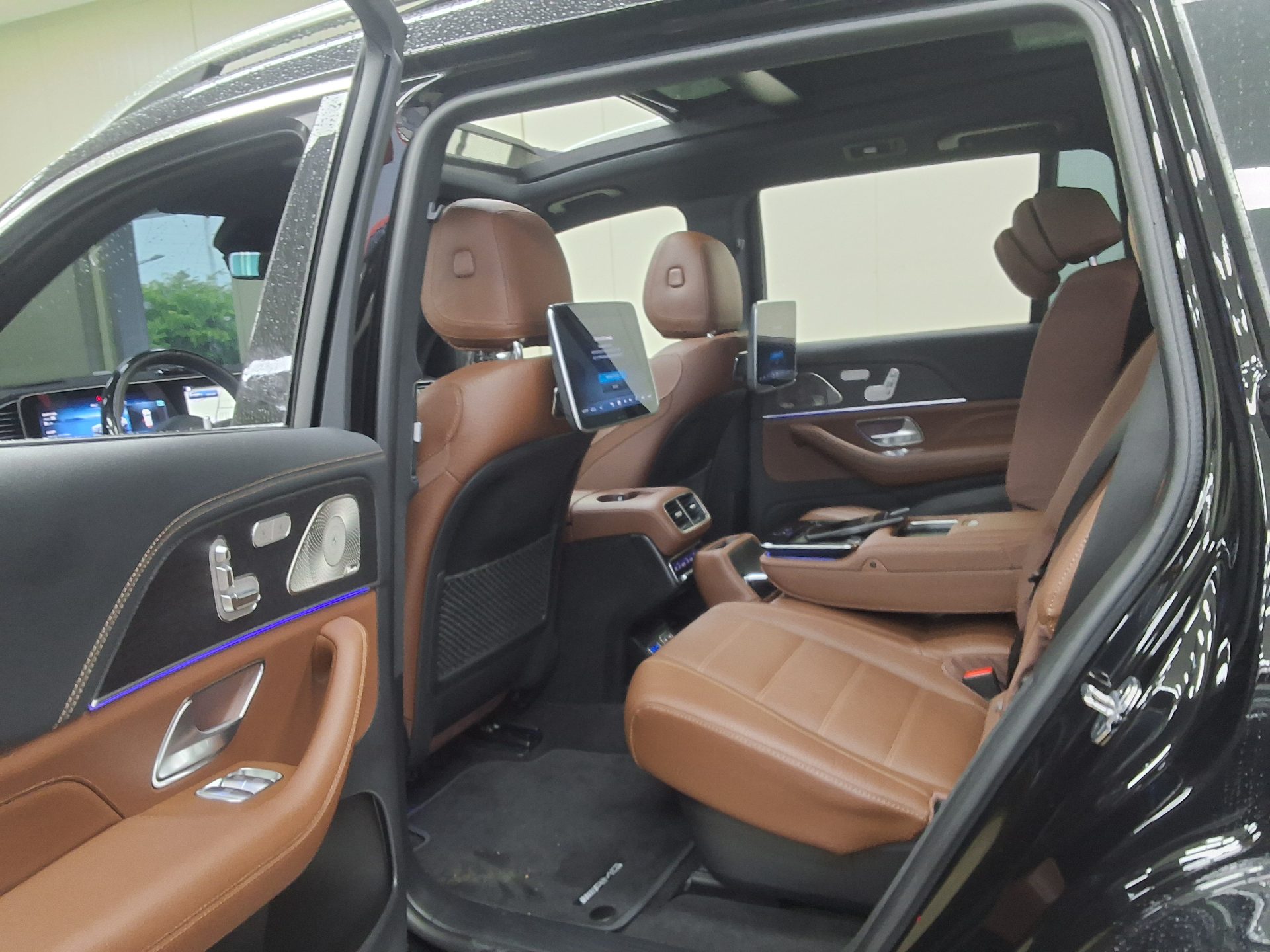 Mercedes-Benz Gls 450D 2024 — صورة 6