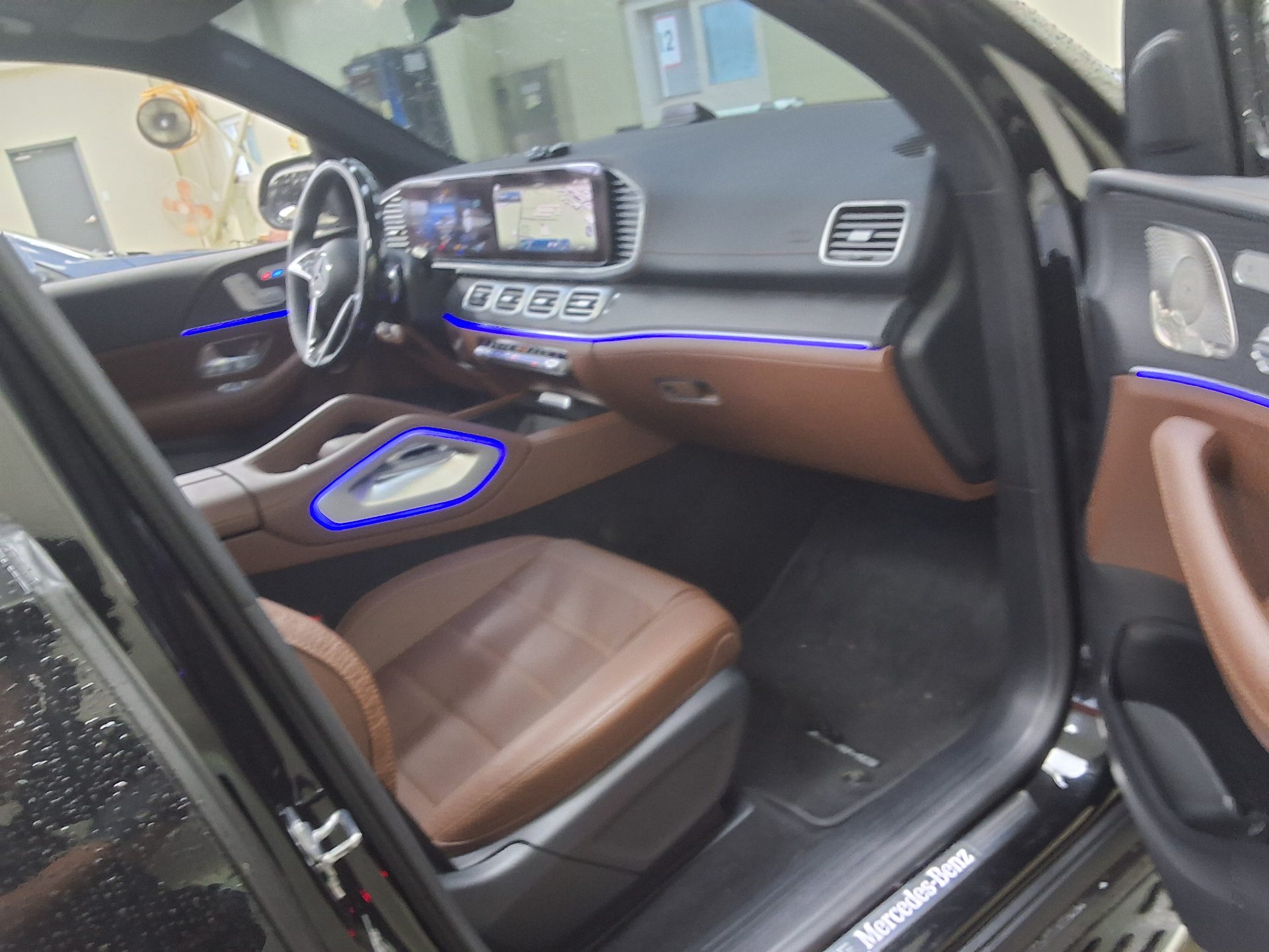 Mercedes-Benz Gls 450D 2024 — صورة 8