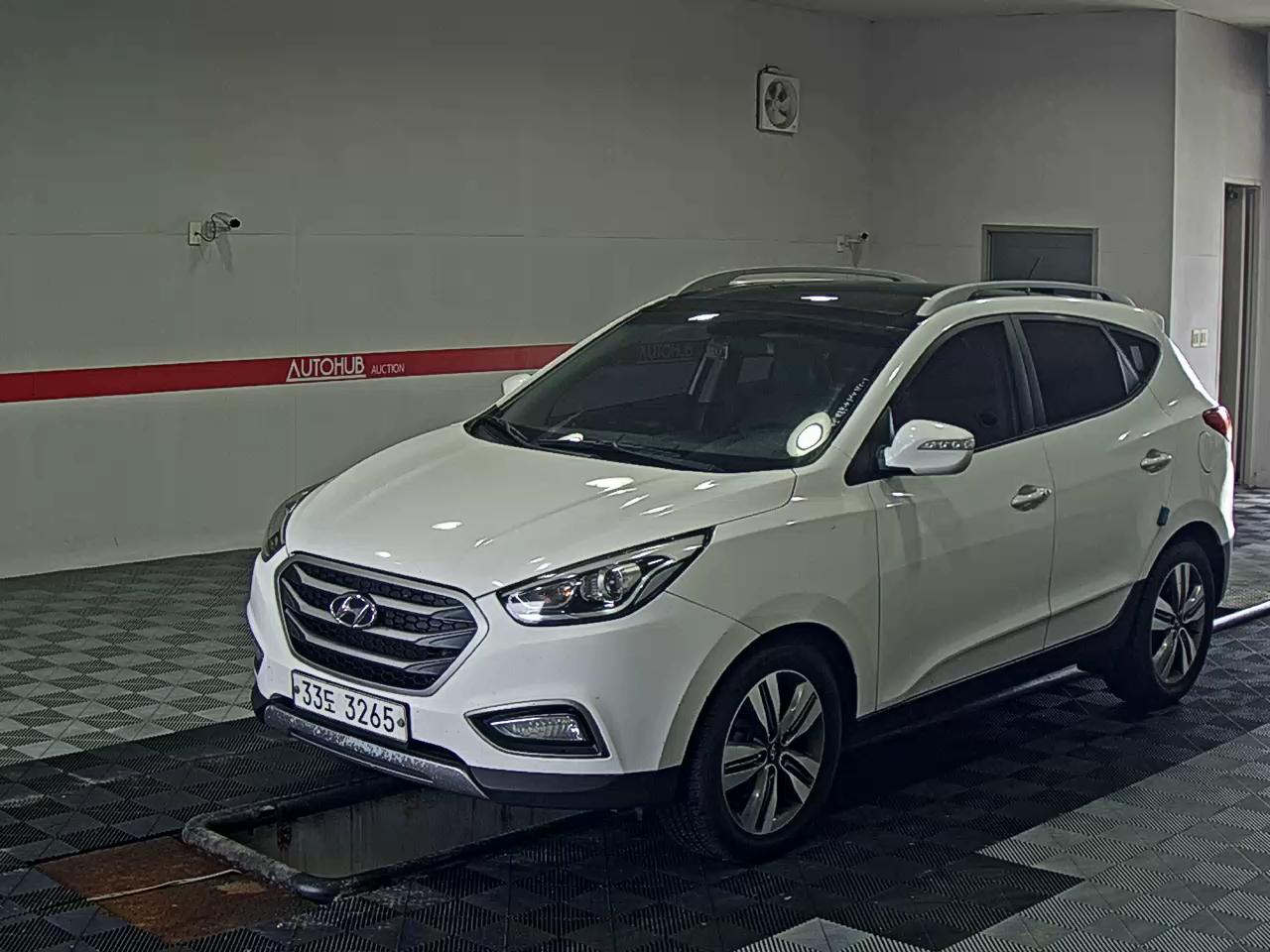 2014 - hyundai tucson
