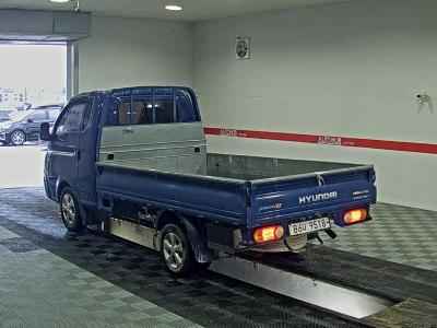 هيونداي Porter Ii Crdi Super Cab Extra طويل المدى Wheelbase Plus 2014 CRDi طويل المدى PLUS