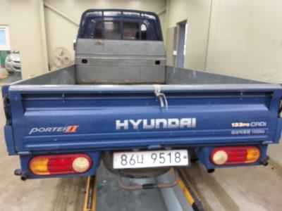 هيونداي Porter Ii Crdi Super Cab Extra طويل المدى Wheelbase Plus 2014 CRDi طويل المدى PLUS