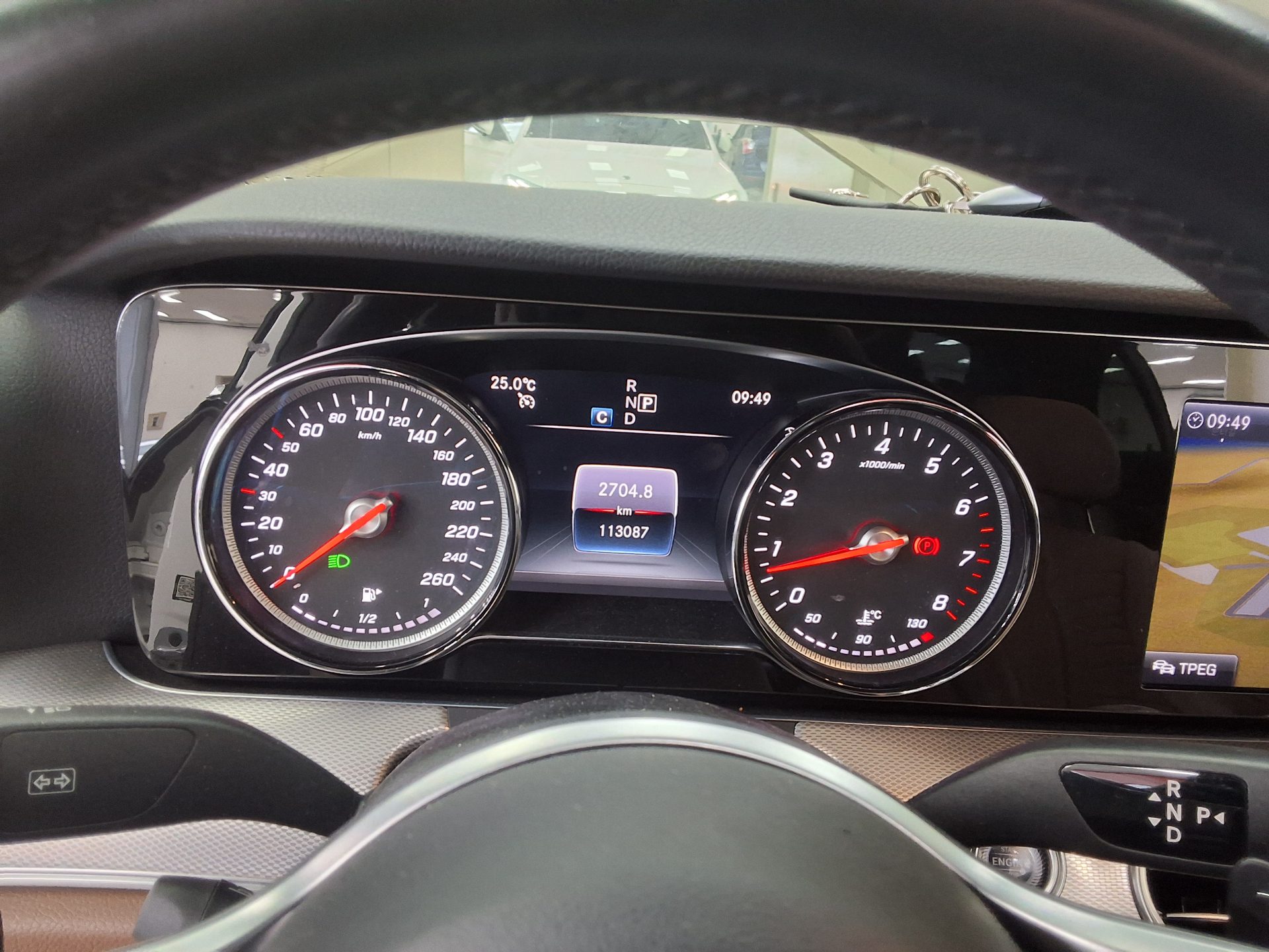 2019 - mercedes-benz e300