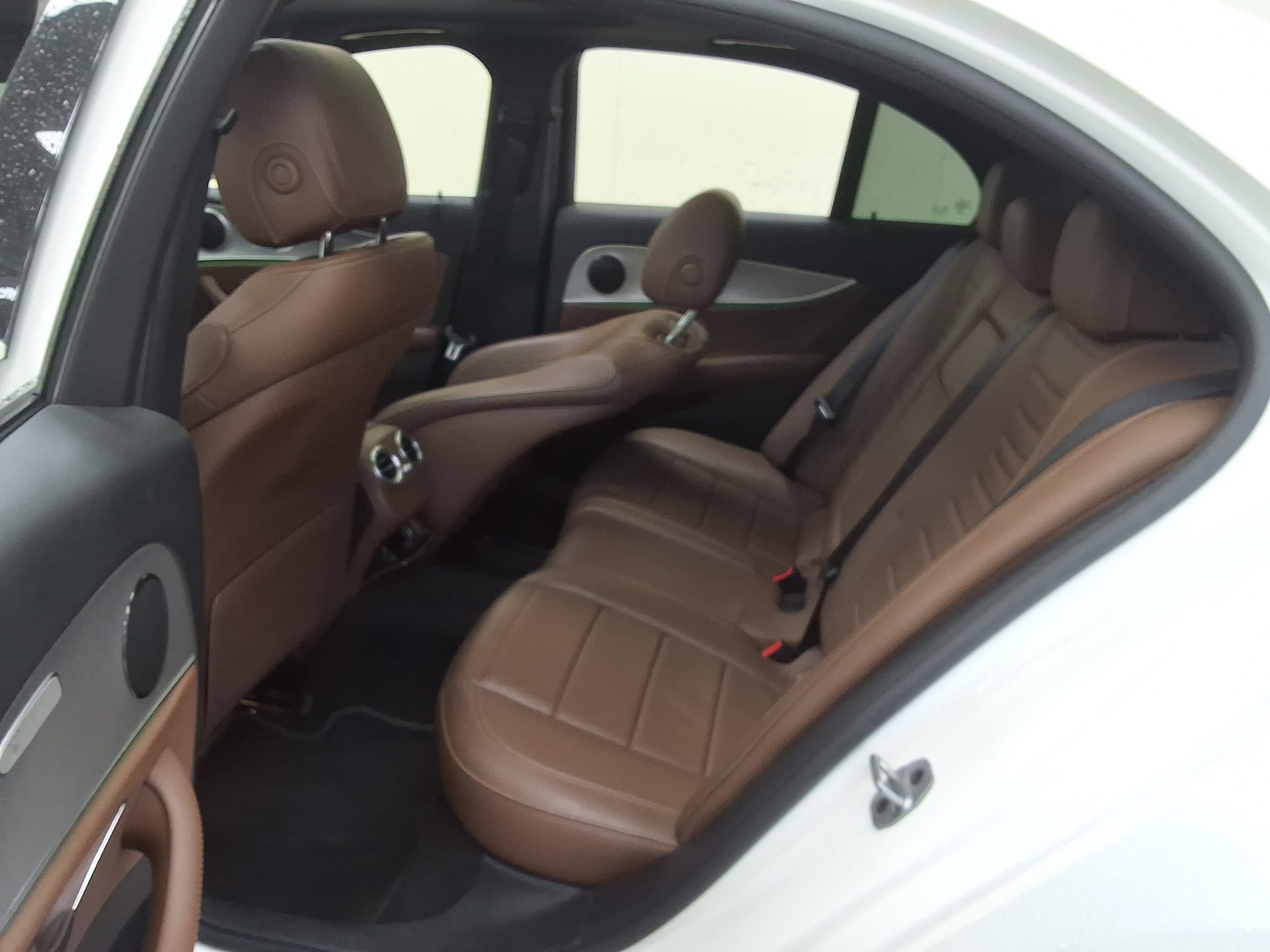 2019 - mercedes-benz e300