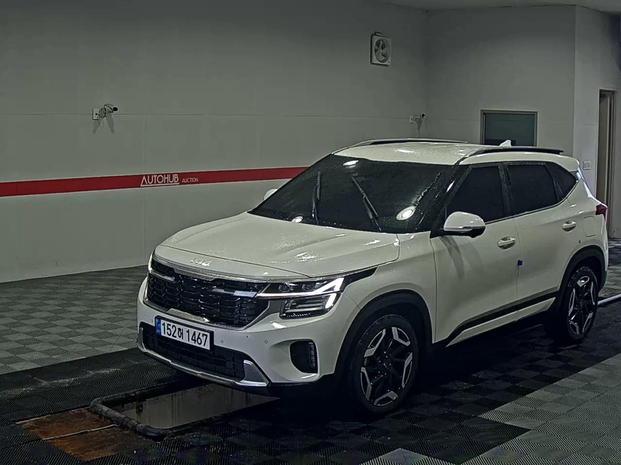 2023 - kia seltos
