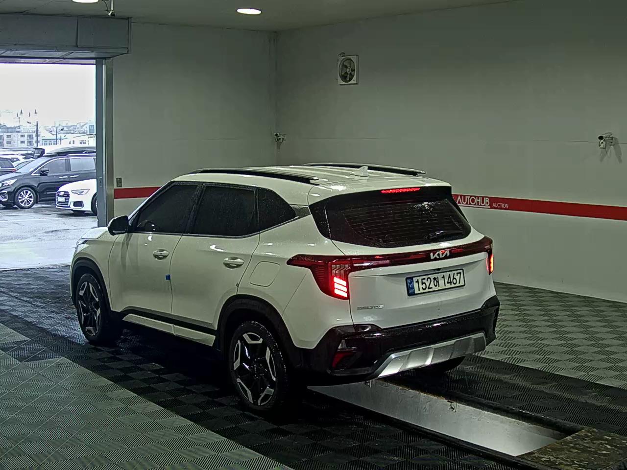 2023 - kia seltos