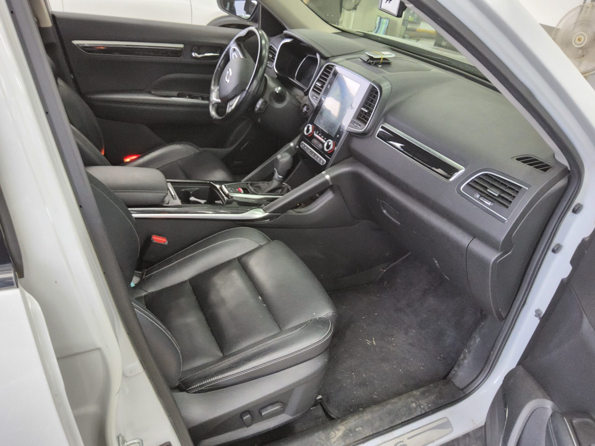 2018 - renault qm6