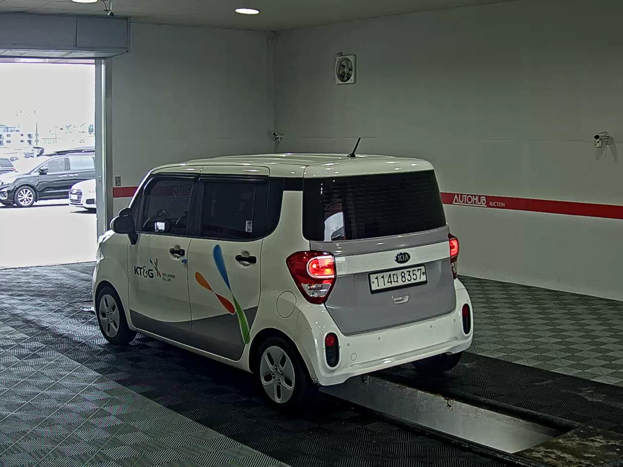 2020 - kia ray
