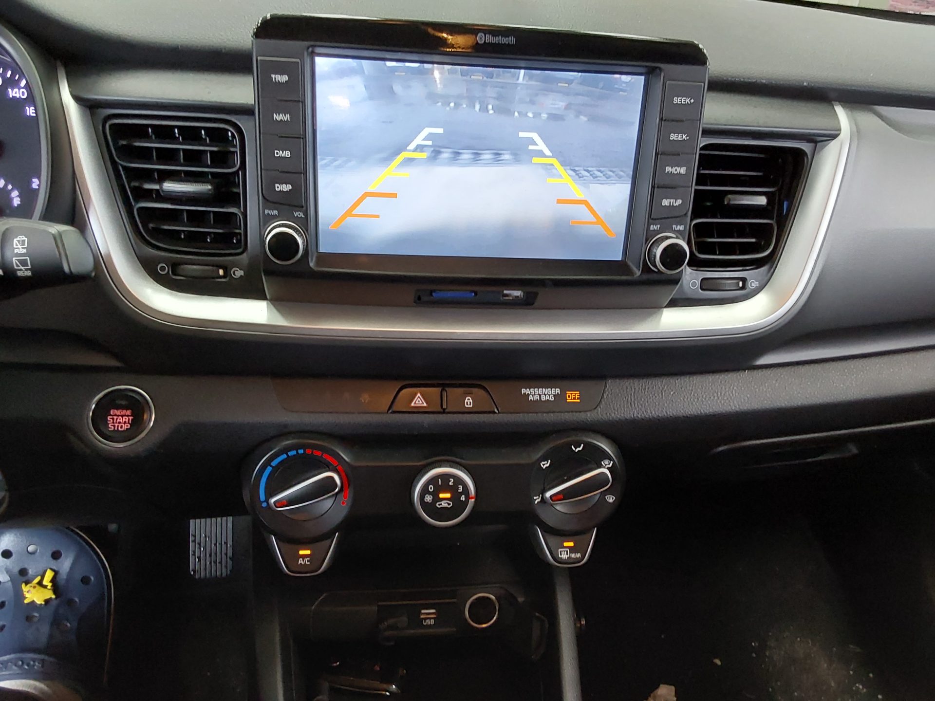 2019 - kia stonic