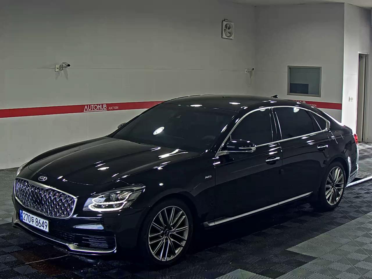 2020 - kia k9