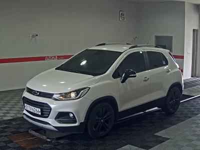 CHEVROLET (DAEWOO) TRAX RED
